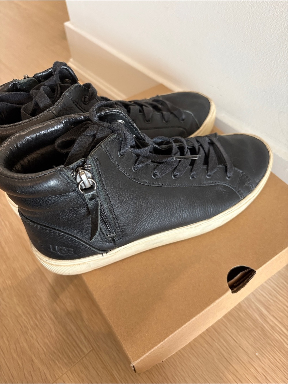 UGG Olli Leather High Top Sneakers